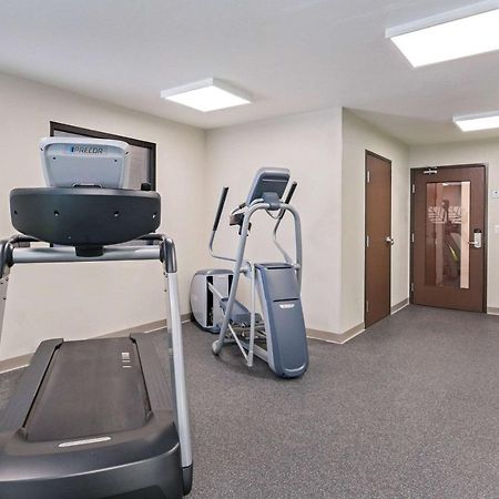 Woodspring Suites Davenport Quad Cities Exteriör bild