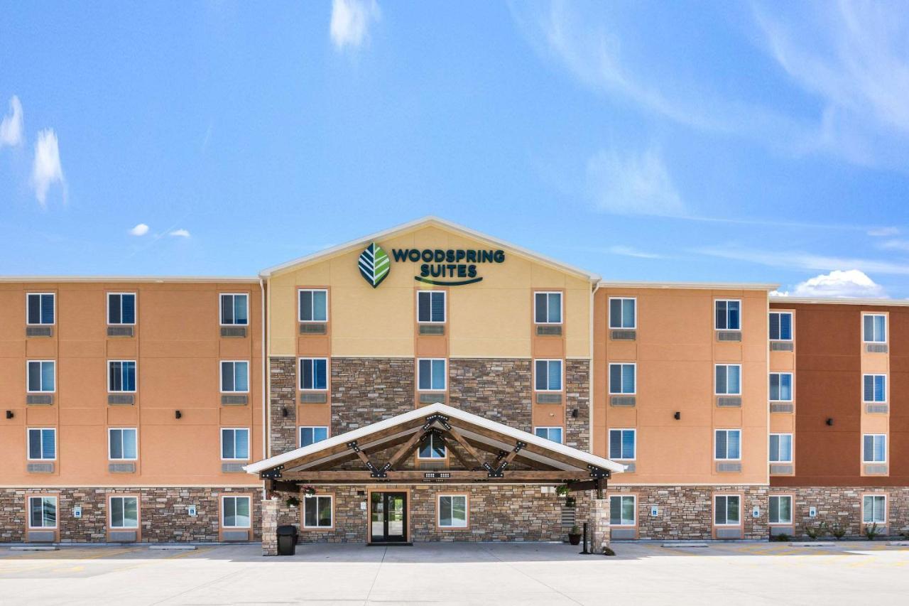 Woodspring Suites Davenport Quad Cities Exteriör bild